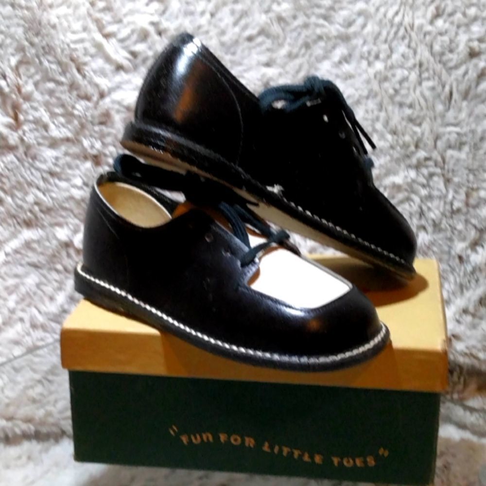 Kids vintage tuxedo shoes, black and white